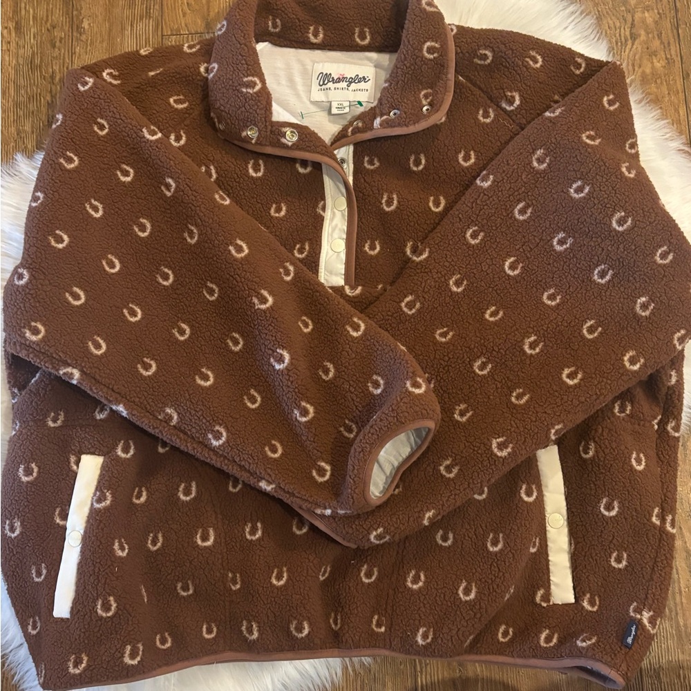 Wrangler wester Brown horseshoe Patterned Women's button Up Sweater